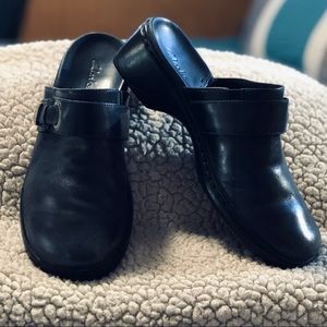 Clarks Ladies Navy Blue Shoes